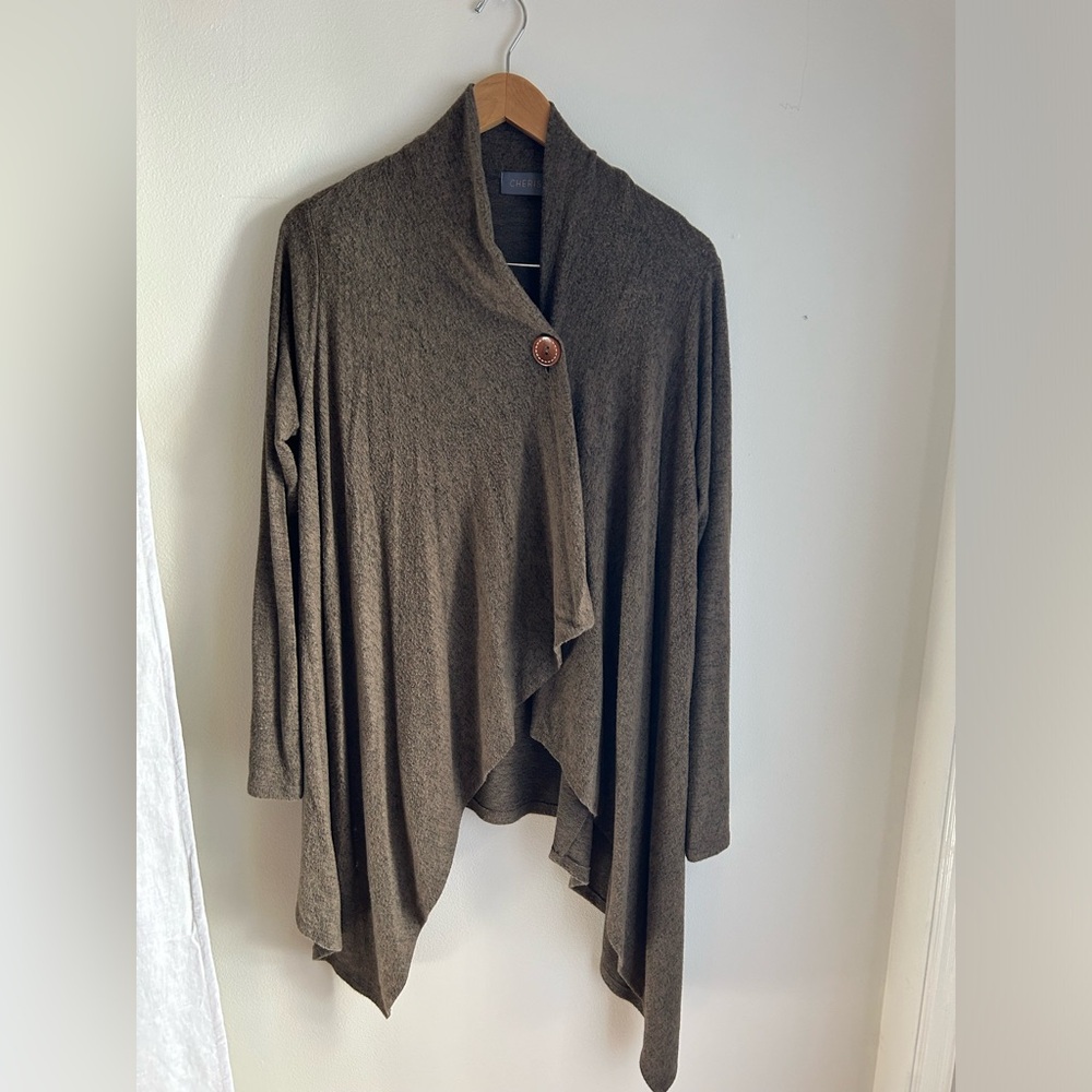 Cardigan Large Assymetrical